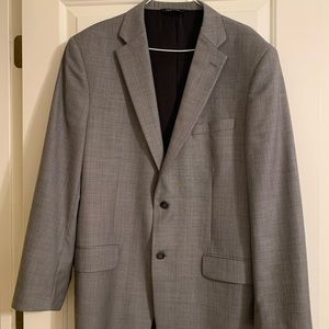 Men’s Joseph A Bank Suit Excellent condition